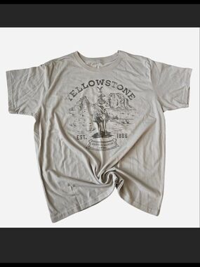 Yellowstone Graphic Tee - Beige Short Sleeve